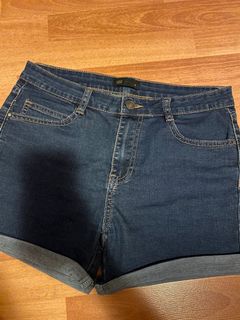 (Category: ) located in . Submitted by jwlxz (Listing ID 1037160493, Image 1). Description: .