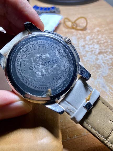 Elysian quartz watch price clearance