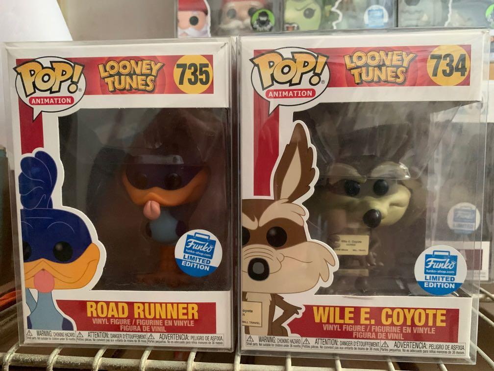 wile e coyote and roadrunner funko pop