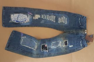 (Category: ) located in . Submitted by warehouseno5 (Listing ID 1037120799, Image 1). Description: .