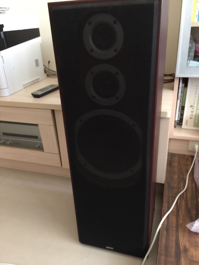 Jamo STUDIO 180 落地揚聲器/喇叭, 耳機及錄音音訊設備, Soundbar、揚聲器、藍牙喇叭、耳擴在旋轉拍賣