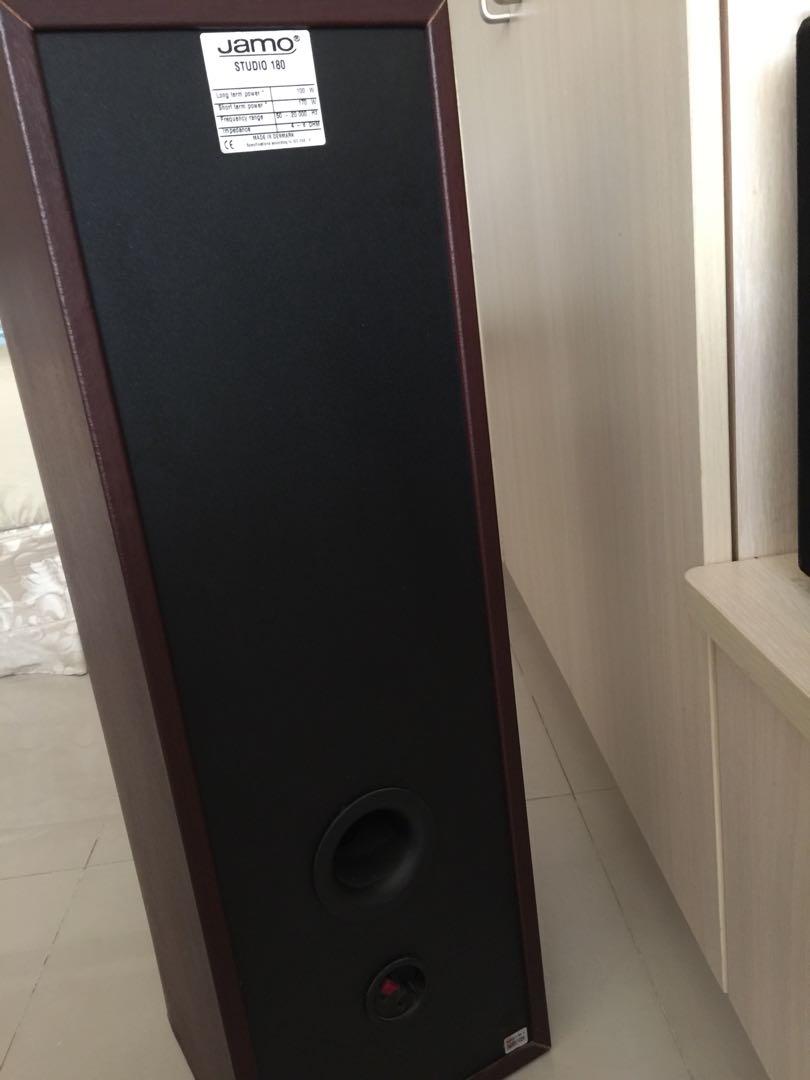 Jamo STUDIO 180 落地揚聲器/喇叭, 耳機及錄音音訊設備, Soundbar、揚聲器、藍牙喇叭、耳擴在旋轉拍賣