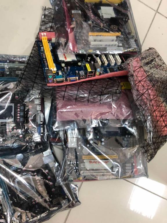 Malfunctioning Motherboard Assorted Bundle For Sale (10pcs) (Category: Computer Parts) located in Quezon City. Submitted by parabellum_outlet (Listing ID 1037087150, Image 2). Description: Malfunctioning Motherboard Assorted Bundle For Sale (10pcs) .