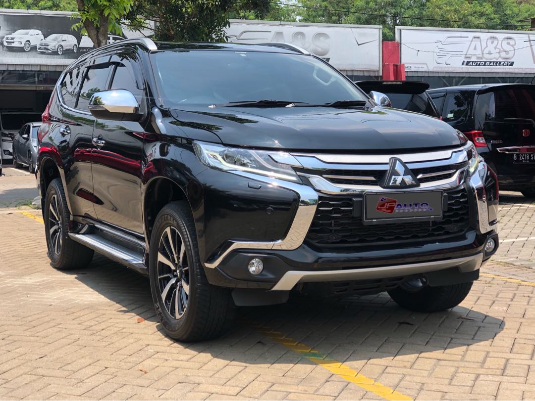 Mitsubishi Pajero Sport Dakar 2018 Nik 2017 Black Piano Mobil Motor Mobil Untuk Dijual Di Carousell