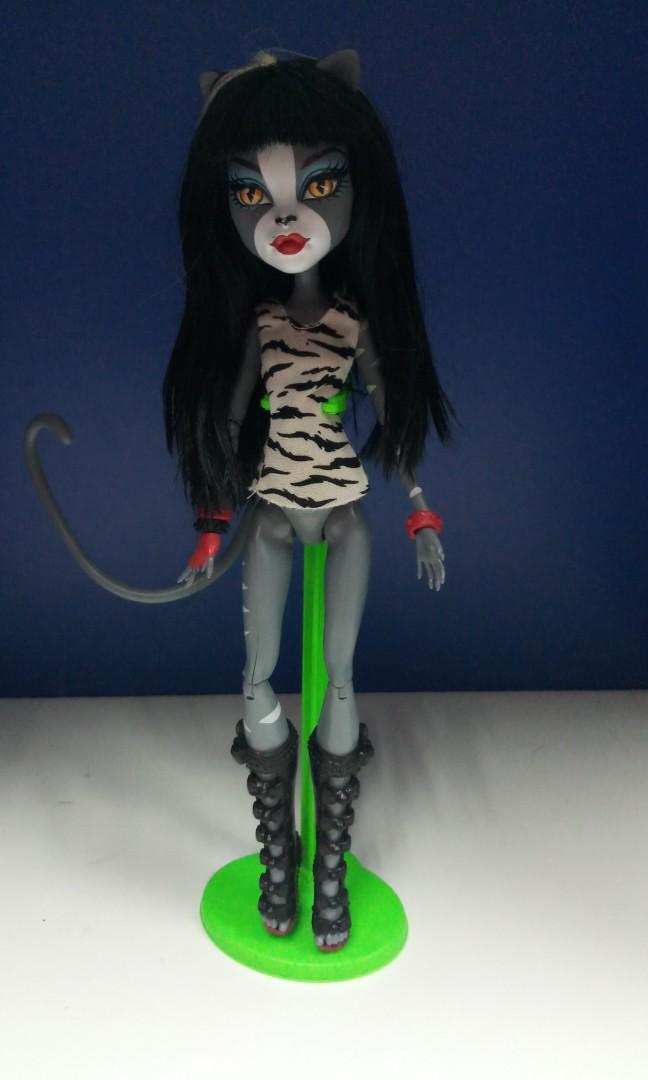 monster high collectibles