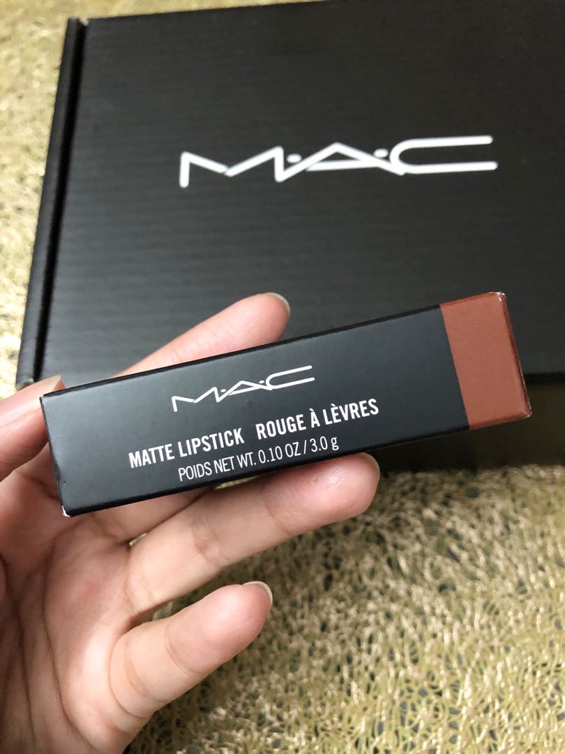 mac lipstick consensual