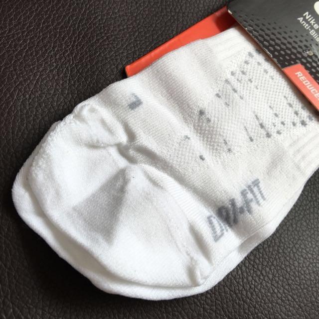 Nike dri fit socks left and right hotsell