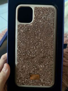 (Category: ) located in . Submitted by n.wardrobe (Listing ID 1037040974, Image 1). Description: .