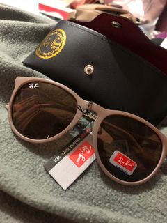 (Category: ) located in . Submitted by shopkrissa (Listing ID 1037071907, Image 1). Description: .