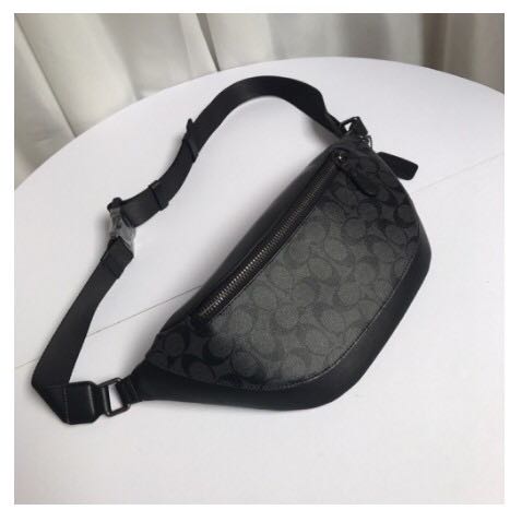 Coach chest on sale bag men's
