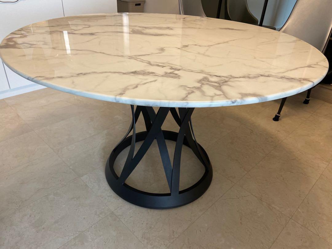 Round quartz dining table and chairs for sale, Furniture & Home Living