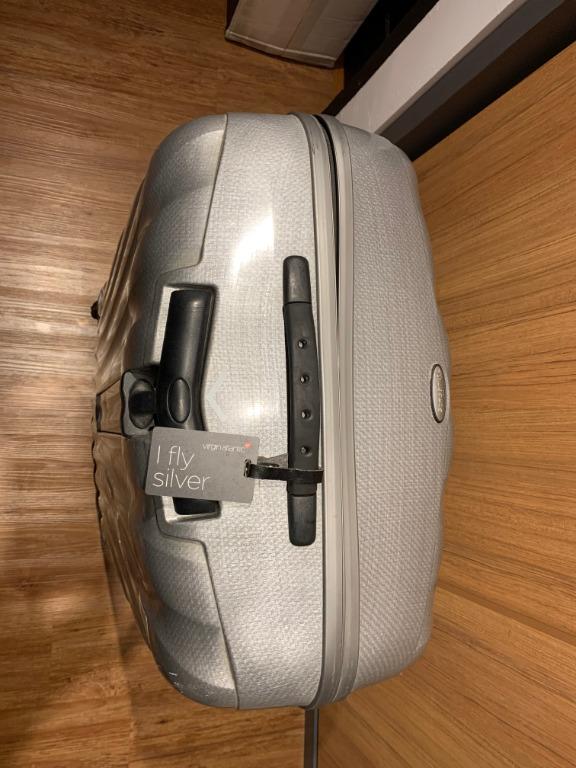 Samsonite Luggage ultra light, Hobbies & Toys, Travel, Luggage on Carousell