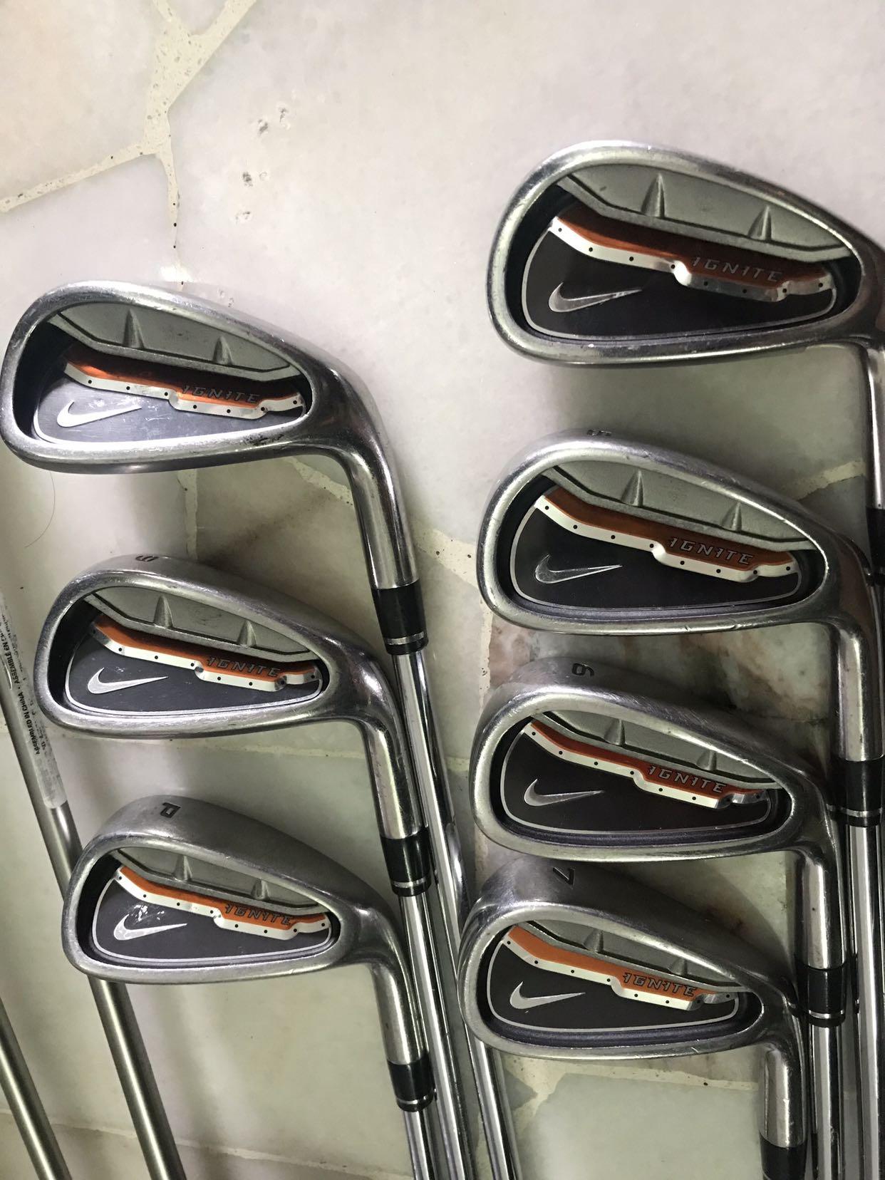Nike uniflex shaft top