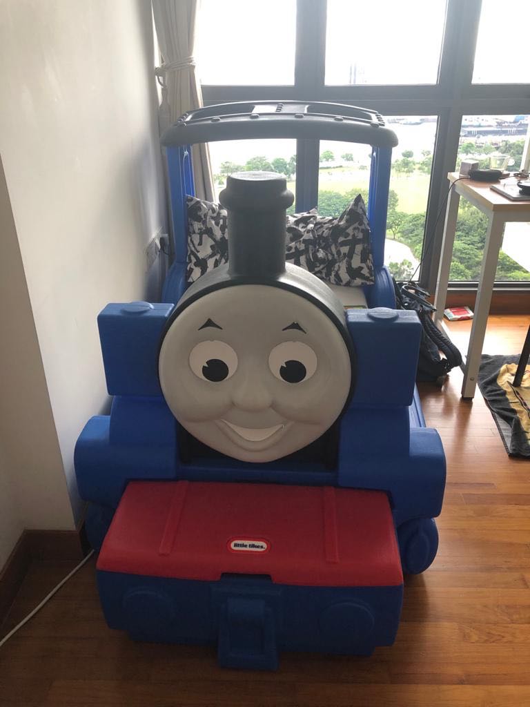 thomas the tank engine toddler bed