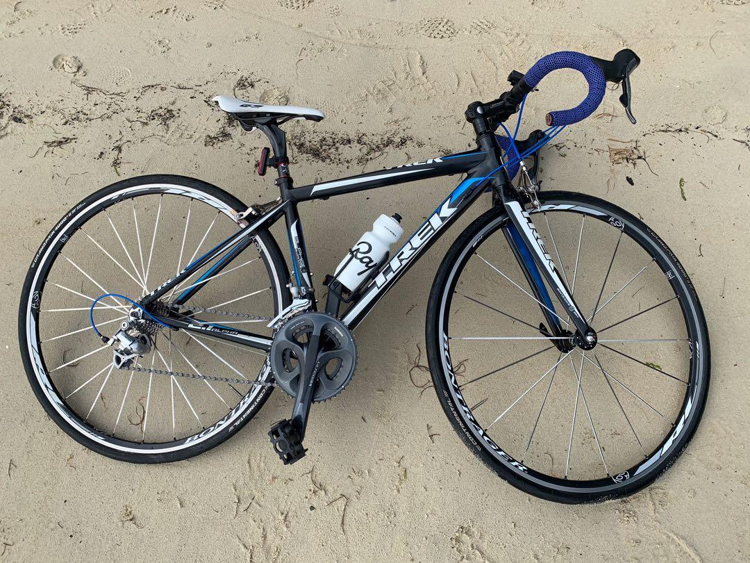 TREK ALPHA 2.1 ROAD BIKE CARBON FORK SHIMANO 105 GROUPSET