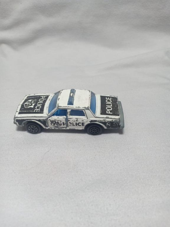 majorette chevrolet impala police no 240