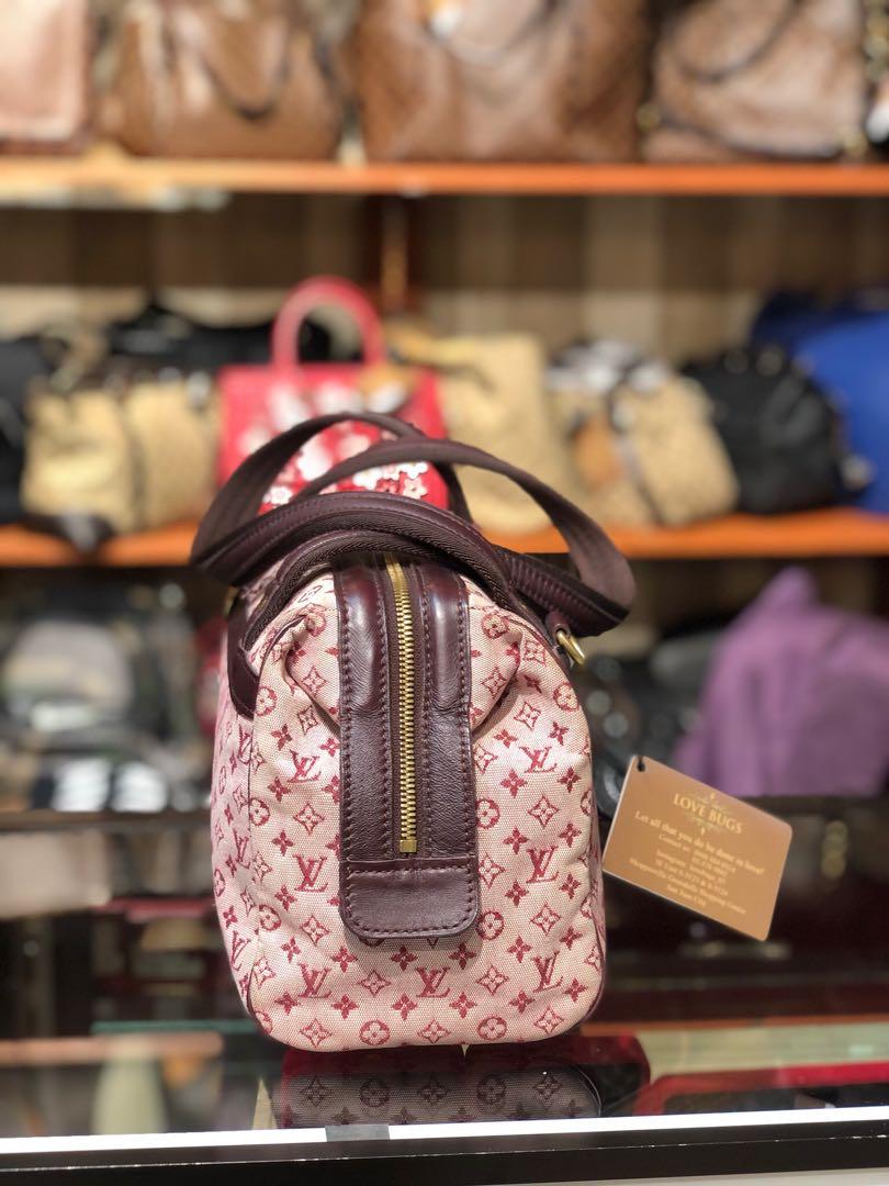 100% ORIGINAL LV Mini Lin Josephine pm (Category: Luxury Bags & Wallets) located in San Juan City. Submitted by heartmnz (Listing ID 1037329335, Image 2). Description: 100% ORIGINAL LV Mini Lin Josephine pm! Message me if interested! God bless!❤️ Visit our physical store located in 3rd floor of Shoppesville Greenhills Shopping Center! .