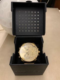 （分類：）位於 。 由 herethereandeverywhere1962 提交（商品編號 1037381829，圖片 1）。簡介： 。