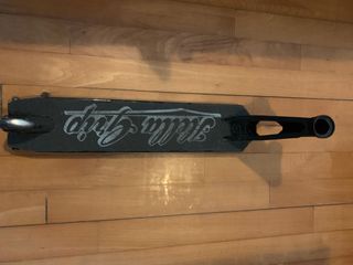 （分類：）位於 。 由 weskus 提交（商品編號 1037408646，圖片 1）。簡介： 。