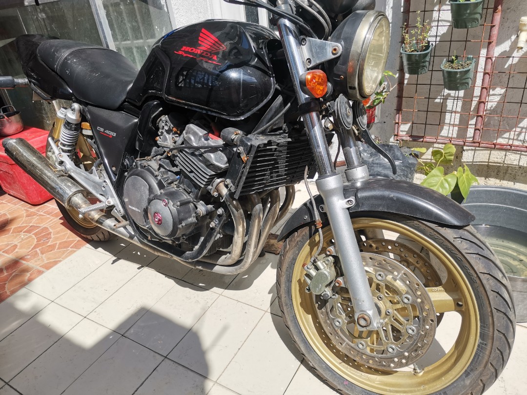 Honda deals cb400 1996