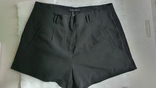 Black Short