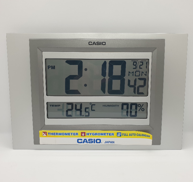 Casio digital wall clock with temperature and humidity new arrivals