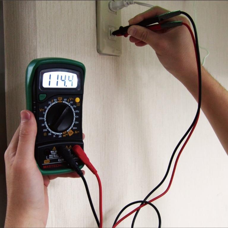 Mastech Digital Electronic Circuit Board Electric Power Voltmeter Ohmmeter Multimeter Volt Ohm Multi Meter Tester (Category: Electrical, Adaptors & Sockets) located in Manila. Submitted by kpicx (Listing ID 1037366739, Image 2). Description: FEATURES: ● Display 2000 counts ● Diode Open Voltage 3.0V ● Data Hold ● Low Battery Display ● Continuity Buzzer <70 ±30Ω ● Display Backlight ● Power Supply : 1x9V 6F22 Battery ● Product Size : 145mmx76mmx40mm
