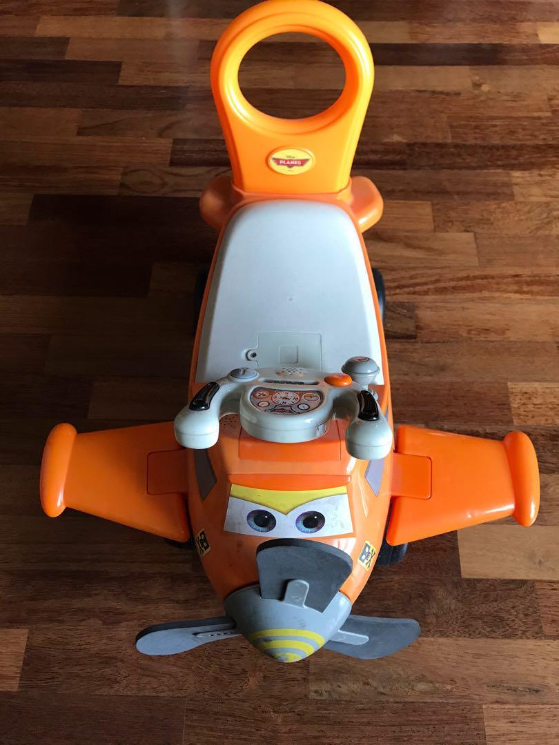 Dusty crophopper shop ride on toy