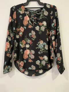 (Category: ) located in . Submitted by ssshoppers (Listing ID 1037312169, Image 1). Description: .