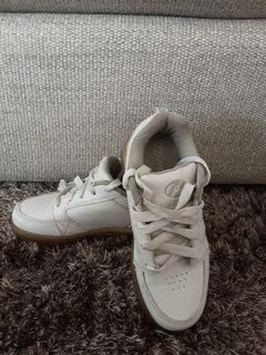 heelys 7.5