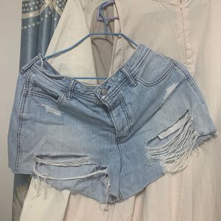 （分類：）位於 。 由 czzzzsss 提交（商品編號 1037331114，圖片 1）。簡介： 。