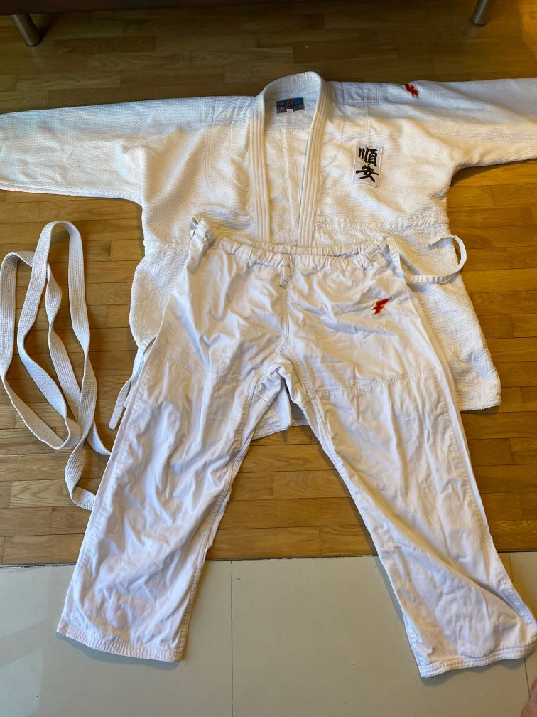 Judo (Gi) full uniform, large size, Men's Fashion, Activewear on Carousell