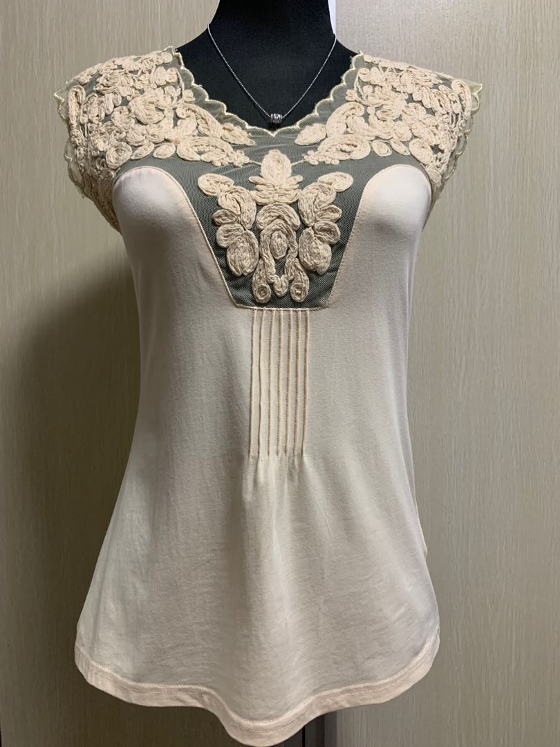 Kamiseta Sexy Lace Top, Women's Fashion, Tops, Blouses on Carousell