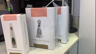 （分類：）位於 。 由 iloverufus 提交（商品編號 1037241445，圖片 1）。簡介： 。
