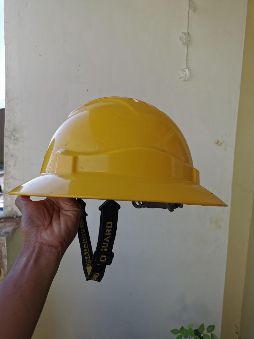 Oils and gas products Safety helmet, Everything Else, Others on Carousell