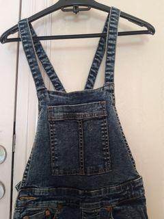 OVERALL DENIM POT MEETS POP