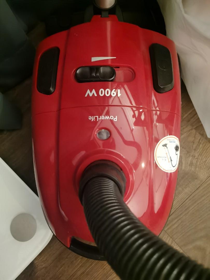 Philips vacuum cleaner, TV & Home Appliances, Vacuum Cleaner