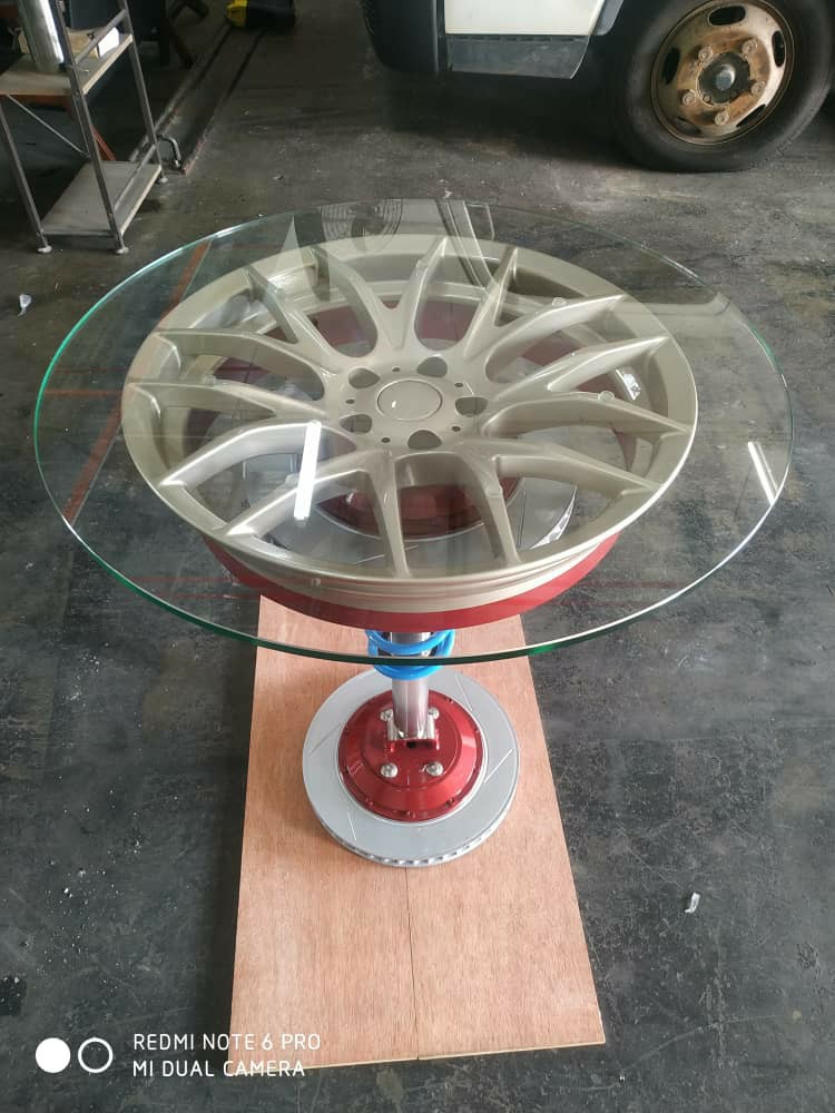 Rim Coffee Table Car Accessories Tyres Rims On Carou - Car Wheel Coffee Table Rim Coffee Table Car Accessories Tyres Rims On Carou - Car Wheel Coffee Table