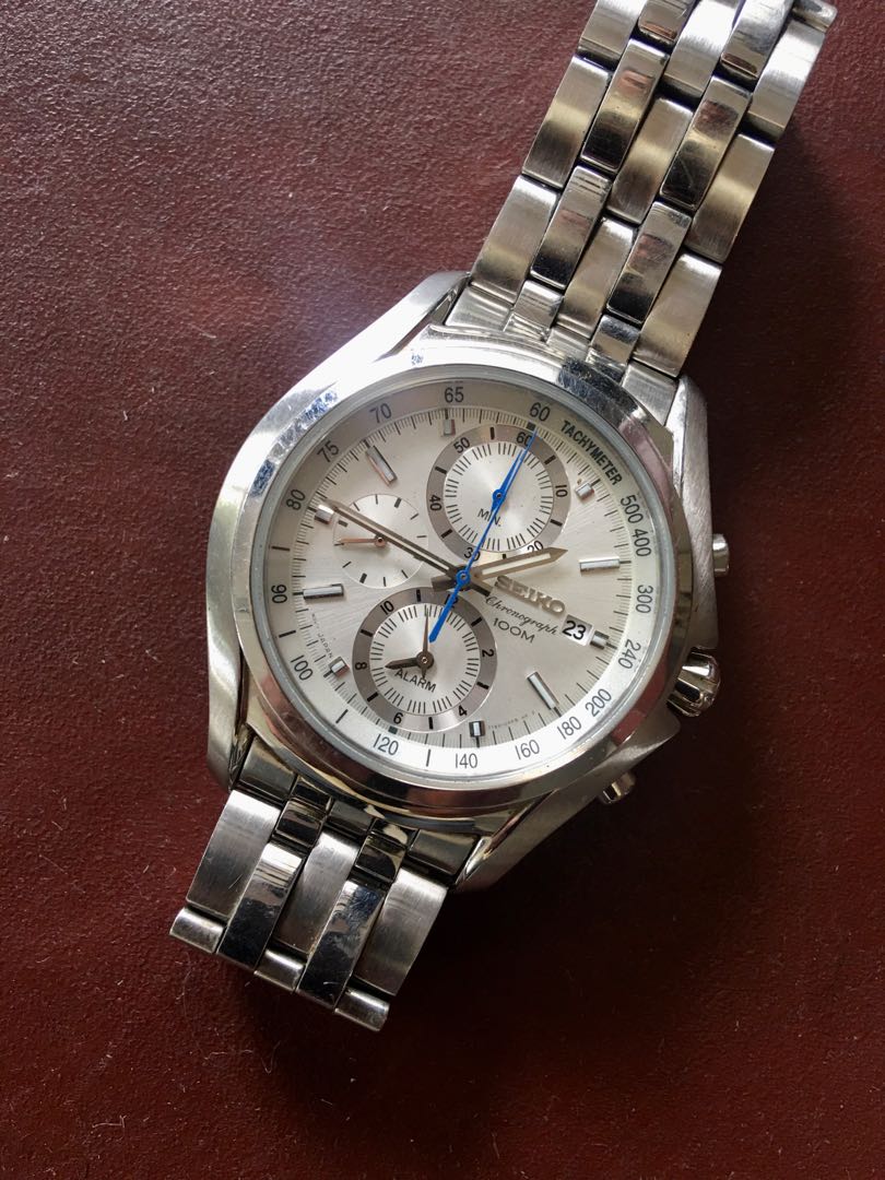 Seiko white face chronograph quartz, Men's Fashion, Watches ...