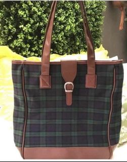 (Kategori: ) berada di . Dikirim oleh lemarinyasayapenuh (ID iklan 1037395822, Gambar 1). Deskripsi: .