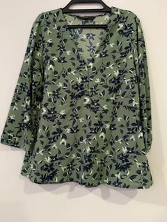 (Category: ) located in . Submitted by ssshoppers (Listing ID 1037310733, Image 1). Description: .