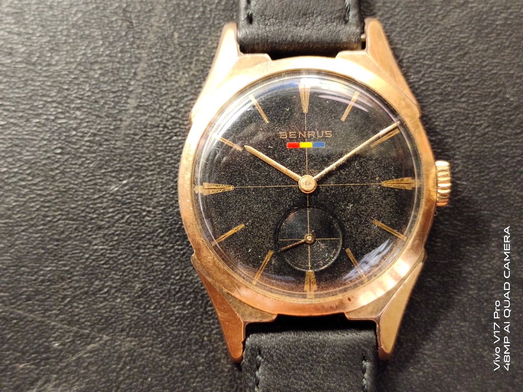 Vintage Benrus Mechanical HandWinding Watch, 20 Micron Gold Electroplate Bezel & 10K Rolled