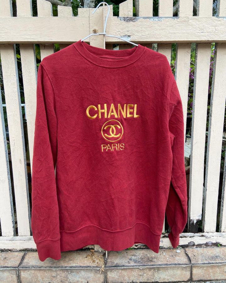 Vintage Chanel bootleg sweatshirt, Men's Fashion, Tops & Sets, Hoodies on  Carousell