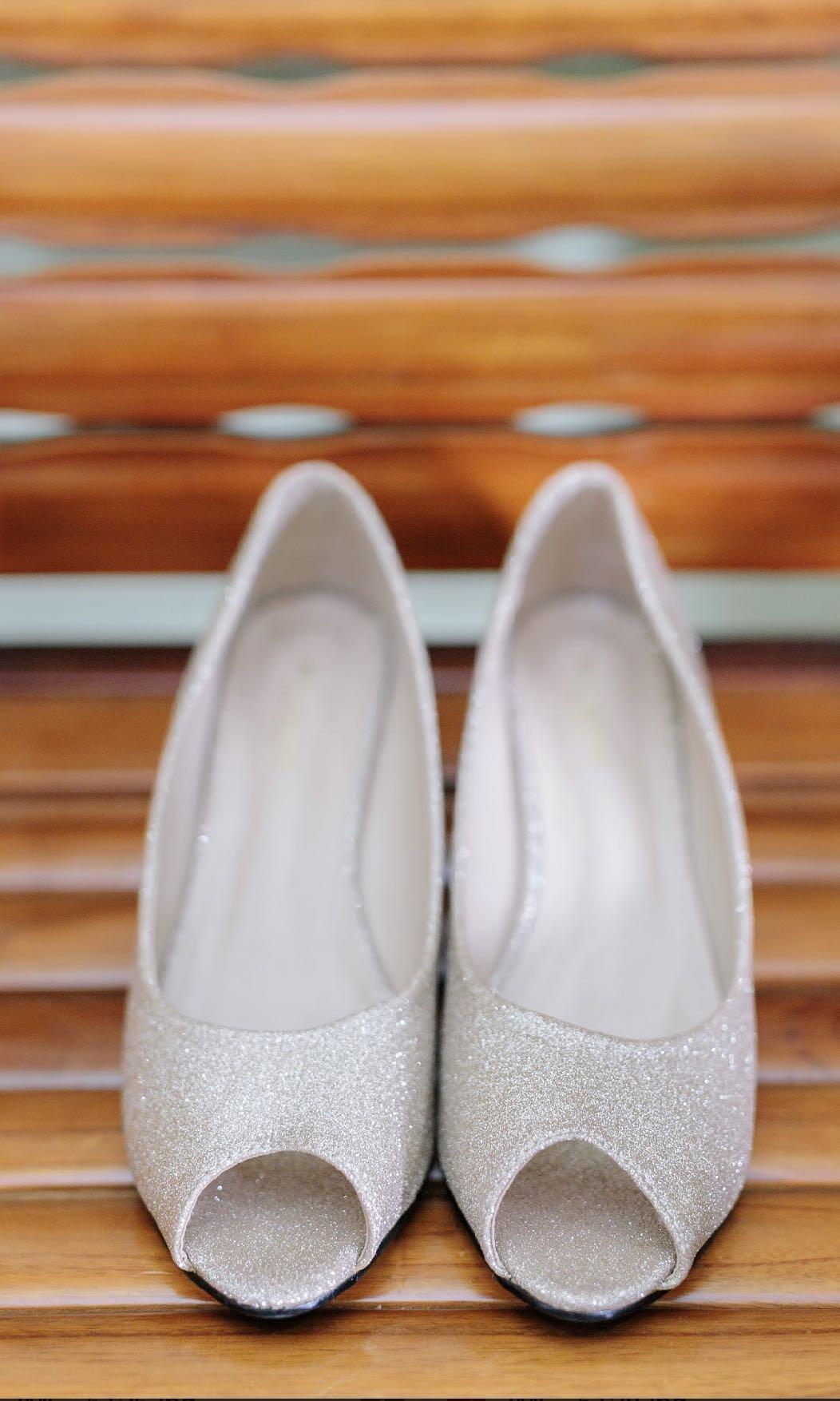 champagne color wedge shoes