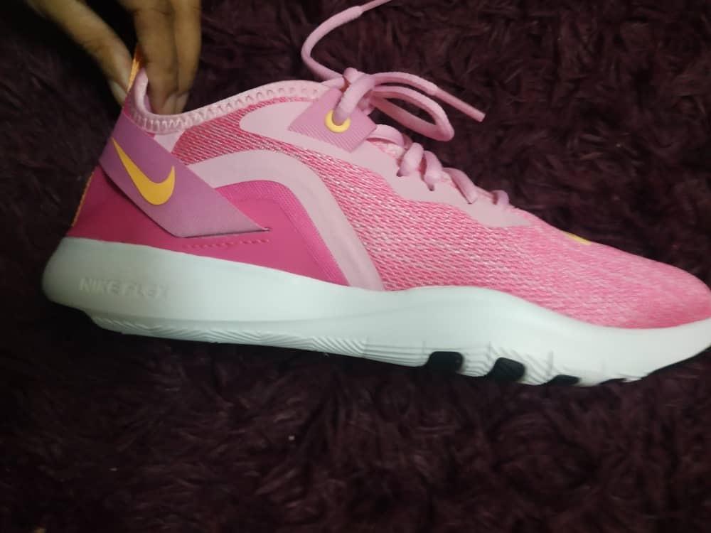 nike flex trainer 9 pink