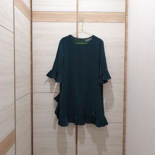 Young Hungry Free Green Dress Size L
