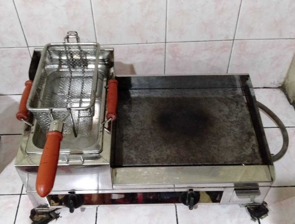 2nd Hand Burger Grill with Deep Fryer Furniture Home Living Kitchenware Tableware Cookware Accessories on Carousell