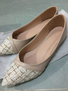 （分類：）位於 。 由 amylny 提交（商品編號 1037581737，圖片 1）。簡介： 。