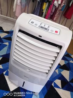 (Category: ) located in . Submitted by dieylamakhtar (Listing ID 1037507256, Image 1). Description: .