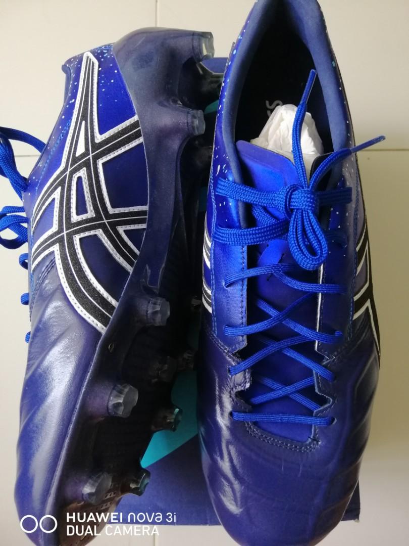 Asics DS light Avante AWC